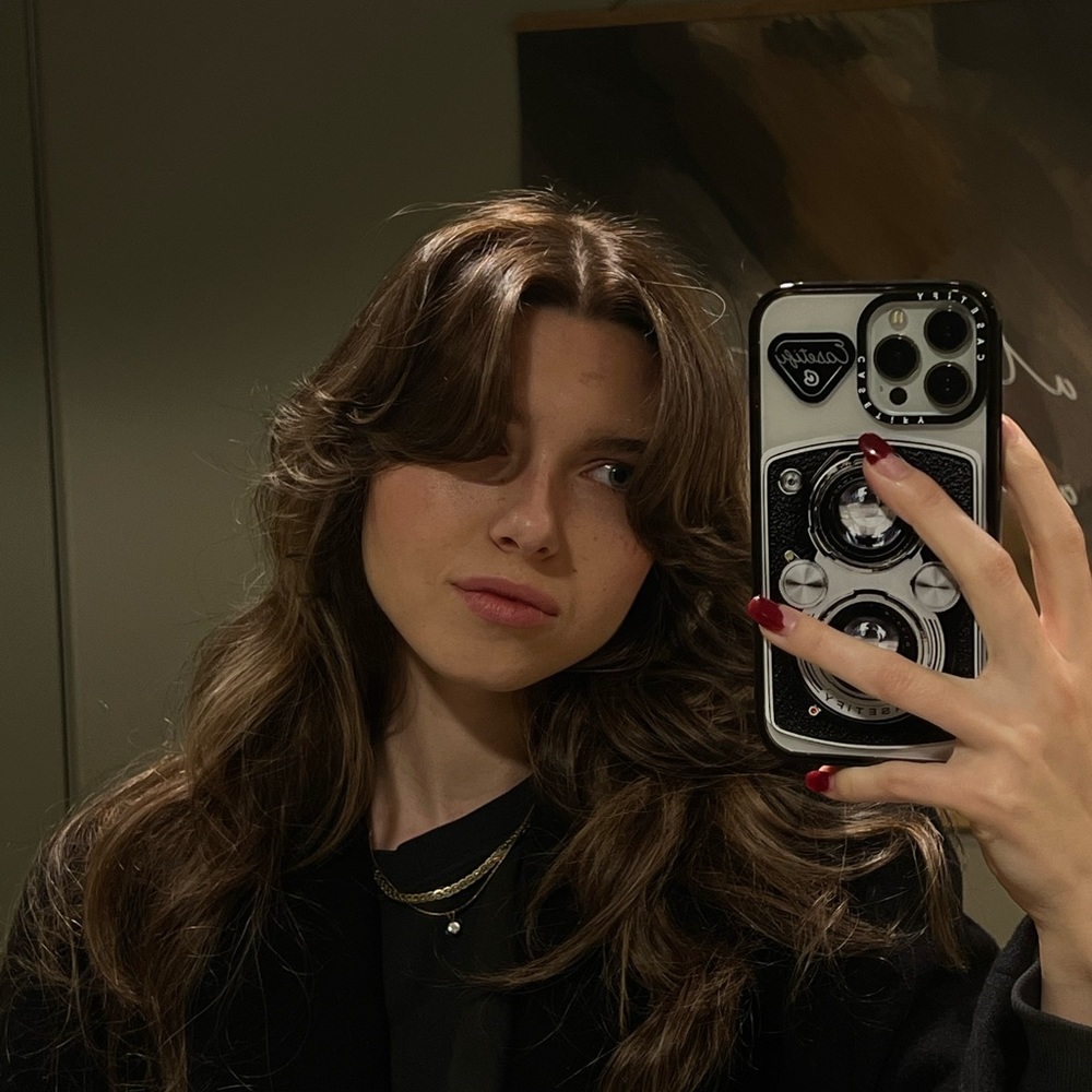 Meet your Posher, Abby